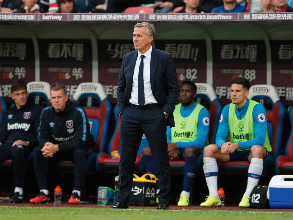 的持续施压 的持续施压